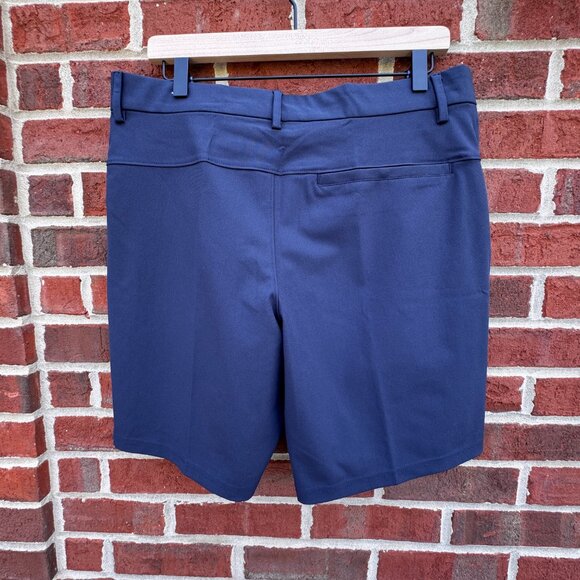 Old Navy Active Shorts Mens Sz 33 Navy Tech Hybrid 4-Way Stretch - Picture 3 of 9